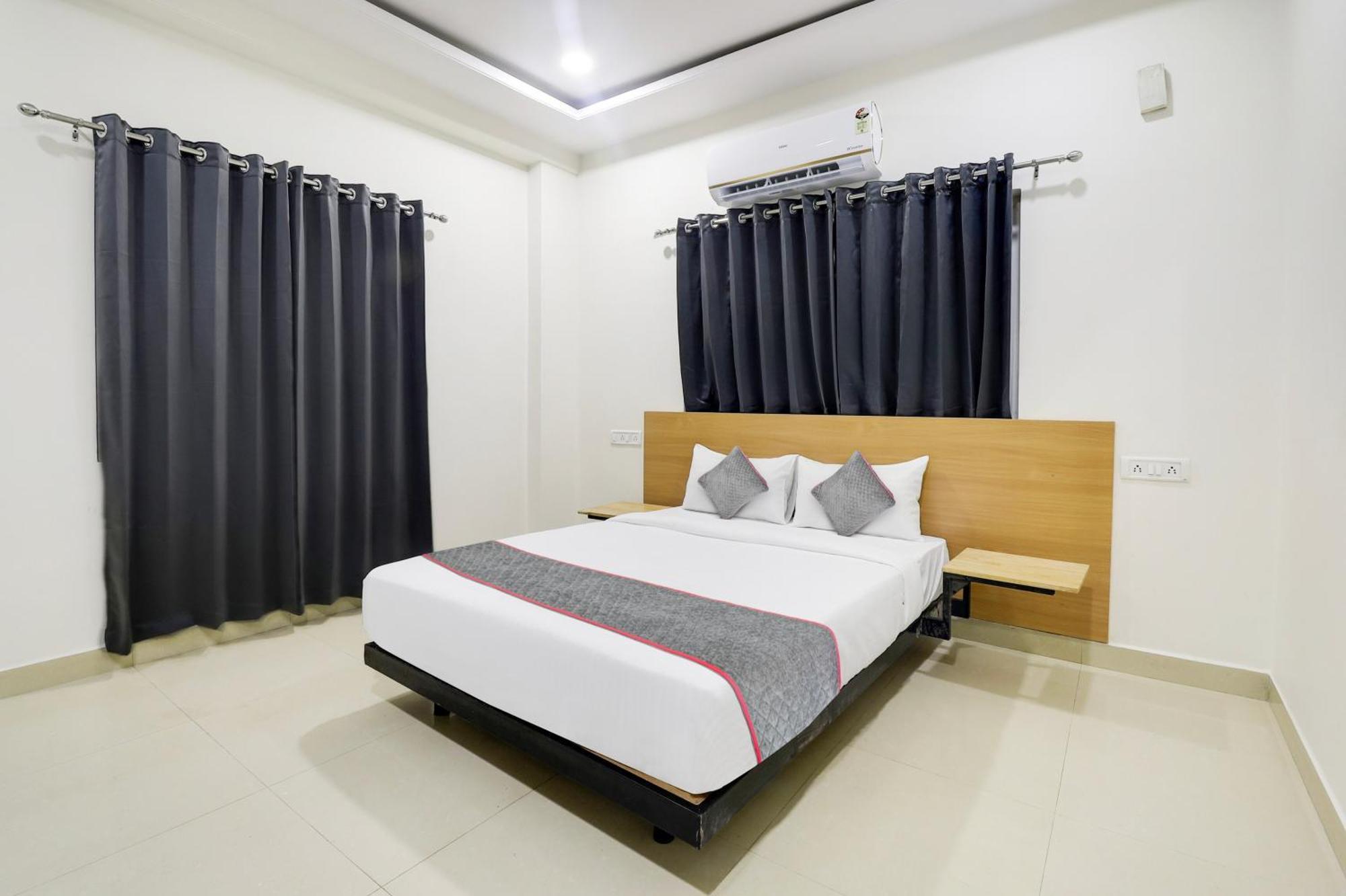 Super Townhouse De Alphabet Hotel Kukatpally Nexus Mall 海得拉巴 外观 照片